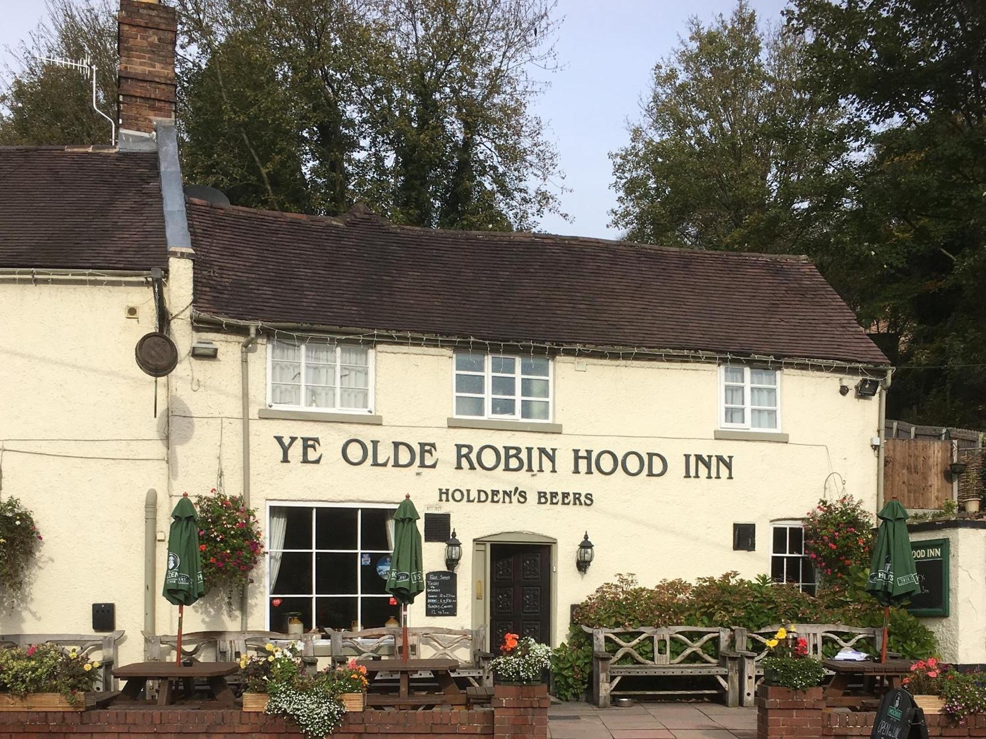 Ye Olde Robin Hood 3*